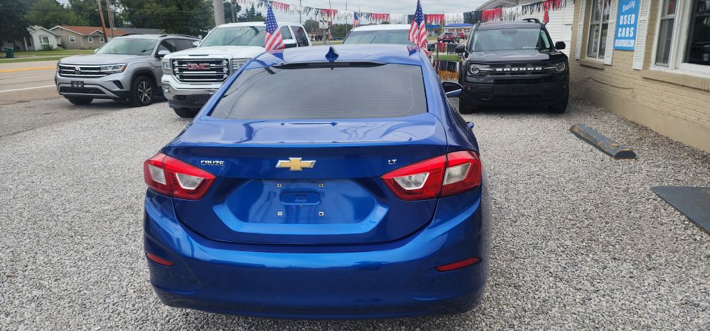 2016 Chevrolet Cruze Image 9