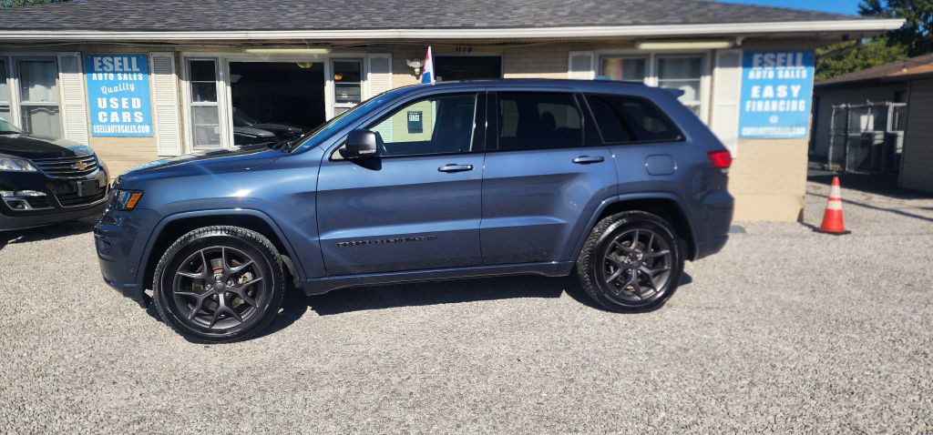 2021 Jeep Grand Cherokee Image 2