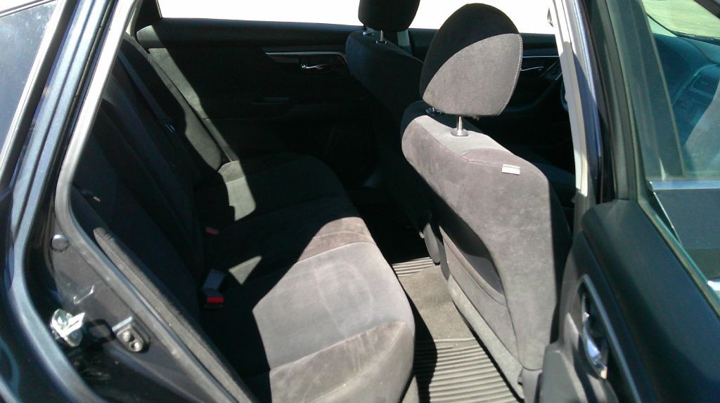 2013 Nissan Altima Image 11