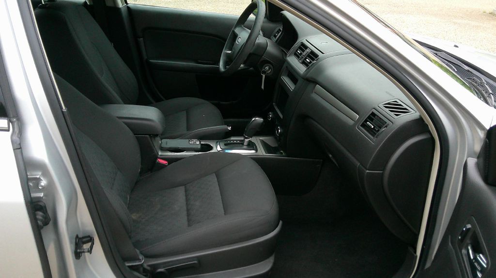 2010 Ford Fusion Image 9
