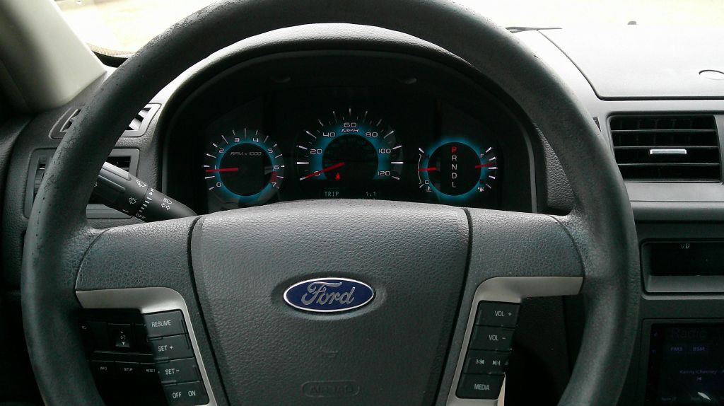 2010 Ford Fusion Image 11