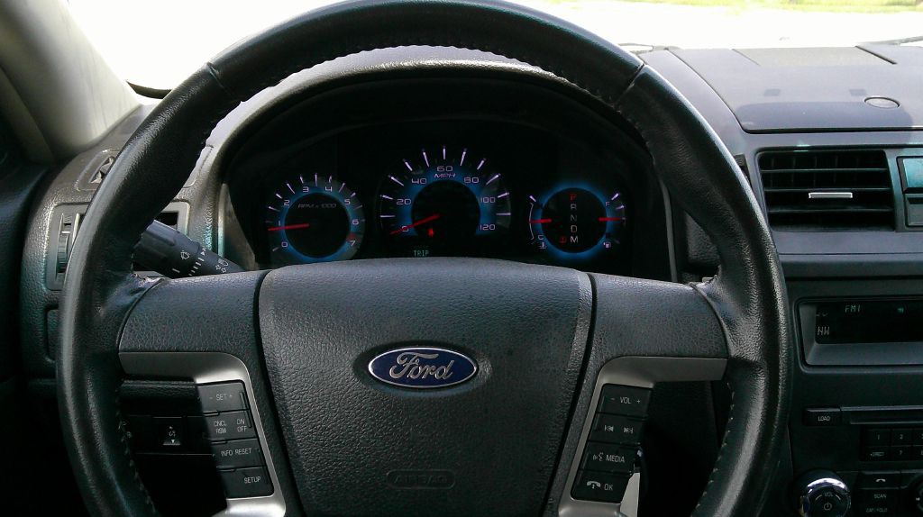 2011 Ford Fusion Image 12