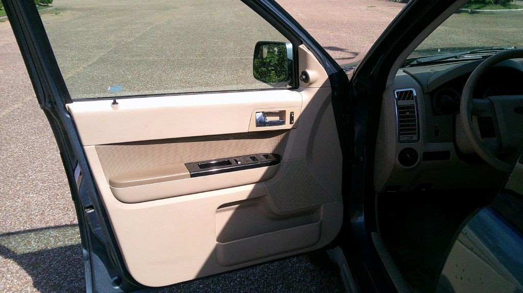 2011 Ford Escape Image 6