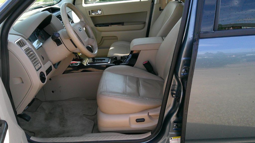 2011 Ford Escape Image 7