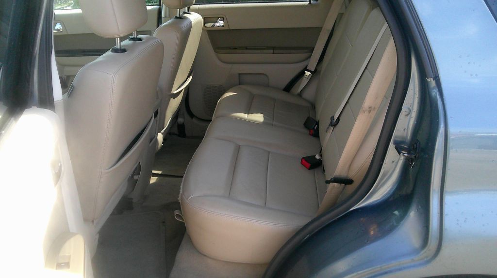2011 Ford Escape Image 8