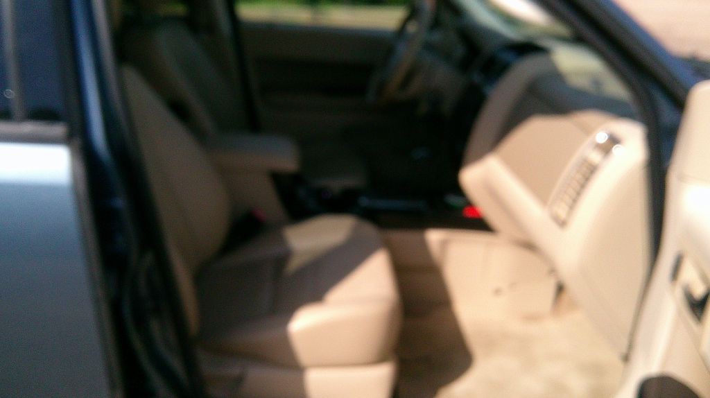 2011 Ford Escape Image 11
