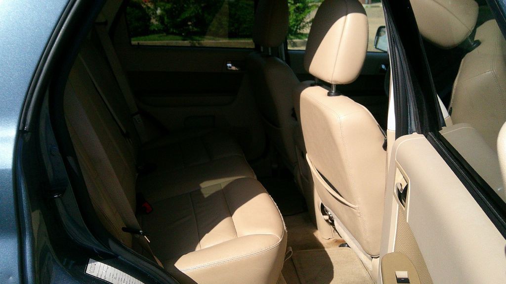 2011 Ford Escape Image 12