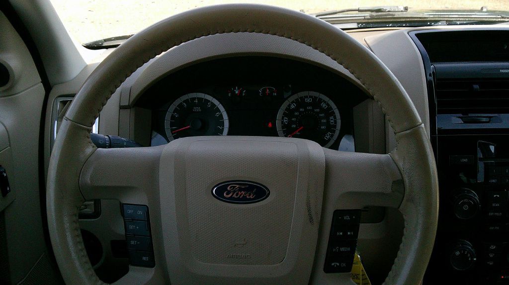 2011 Ford Escape Image 13