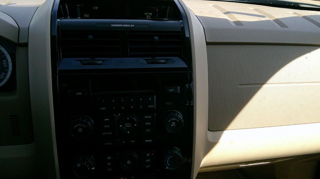 2011 Ford Escape Image 15
