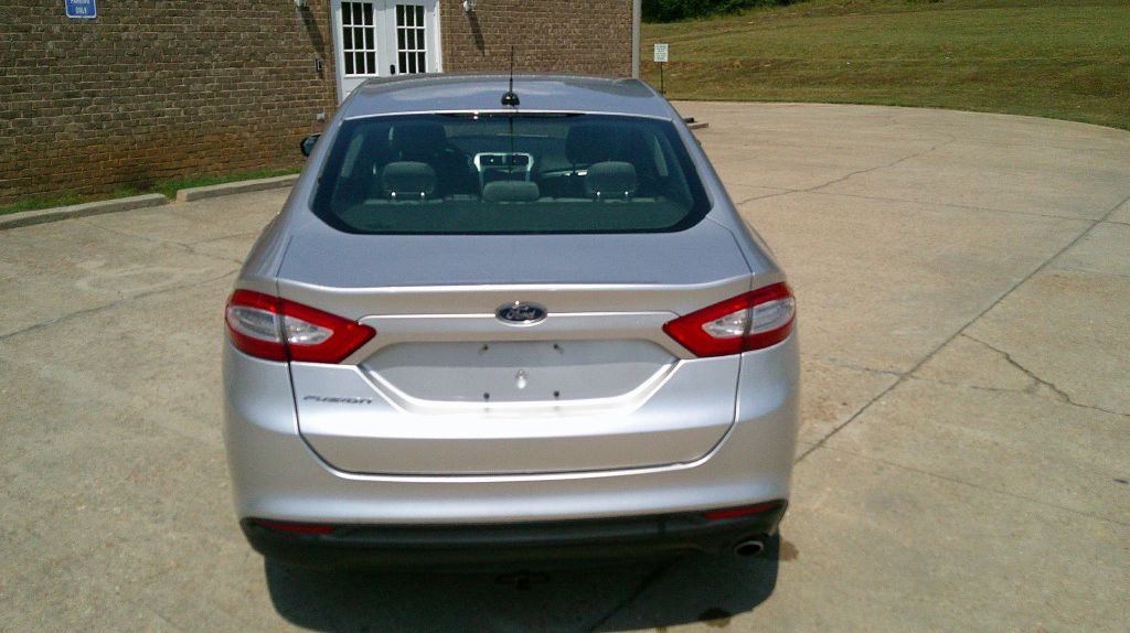 2013 Ford Fusion Image 4
