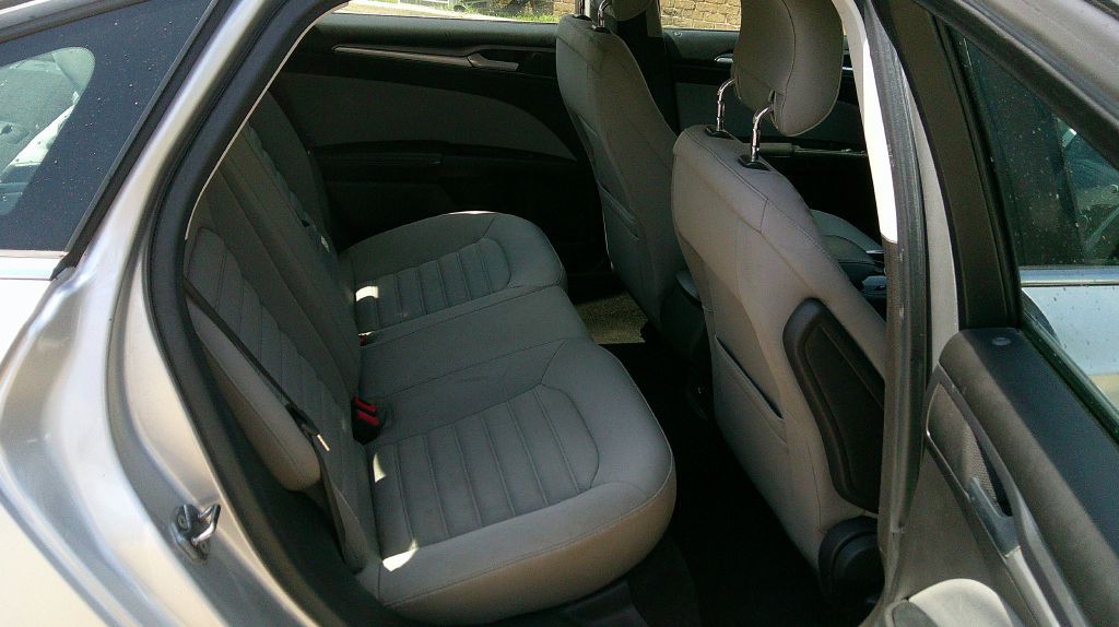 2013 Ford Fusion Image 10