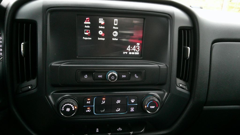 2017 GMC Sierra Image 14