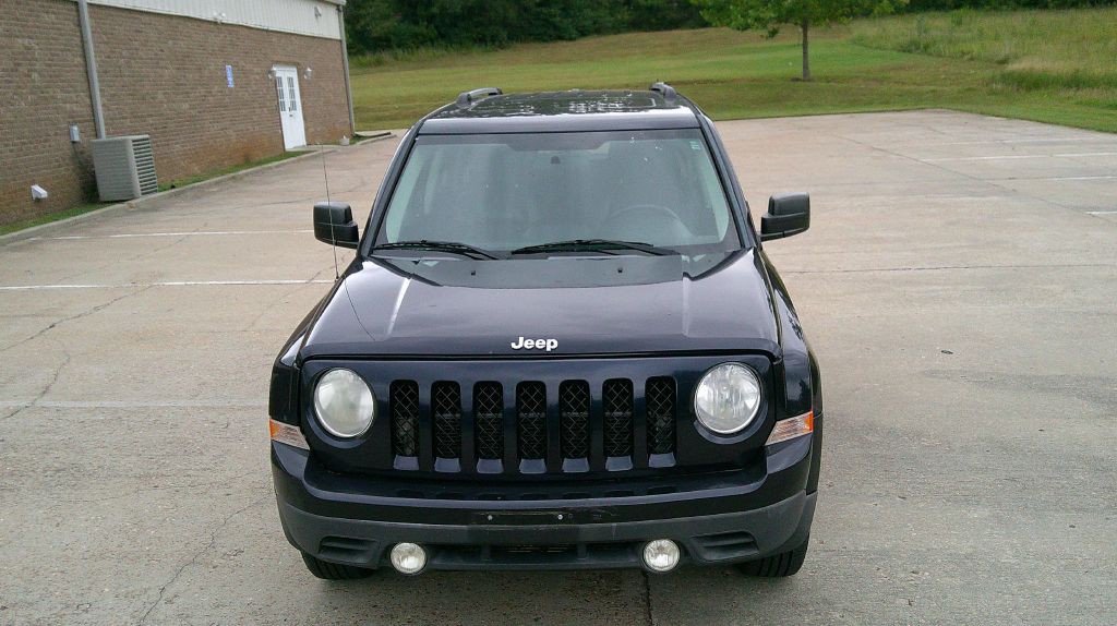 2011 Jeep Patriot Image 2