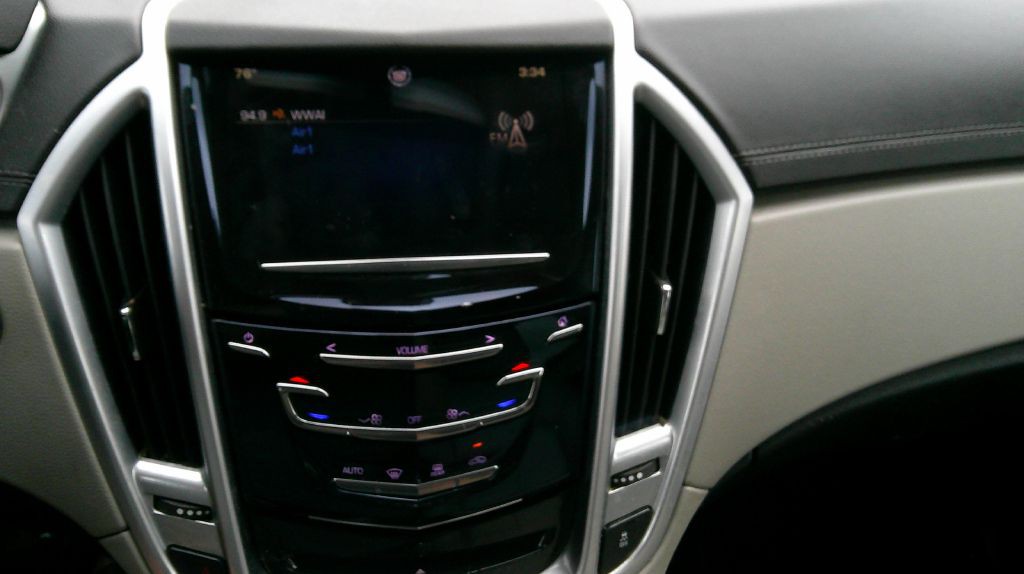 2013 Cadillac SRX Image 14