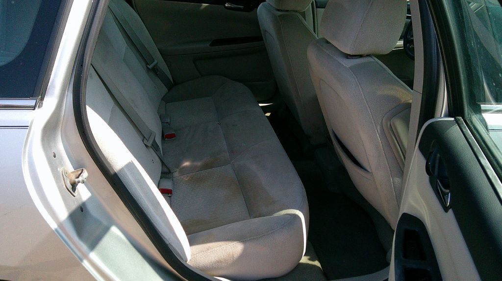 2011 Chevrolet Impala Image 10