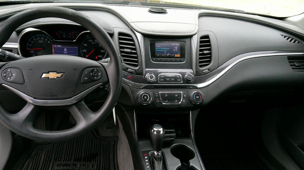 2015 Chevrolet Impala Image 9