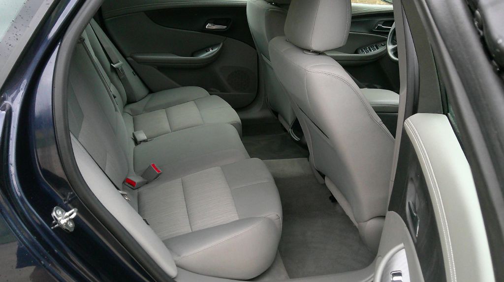 2015 Chevrolet Impala Image 11