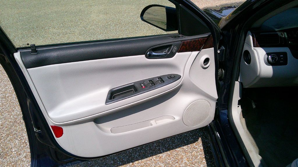 2012 Chevrolet Impala Image 5