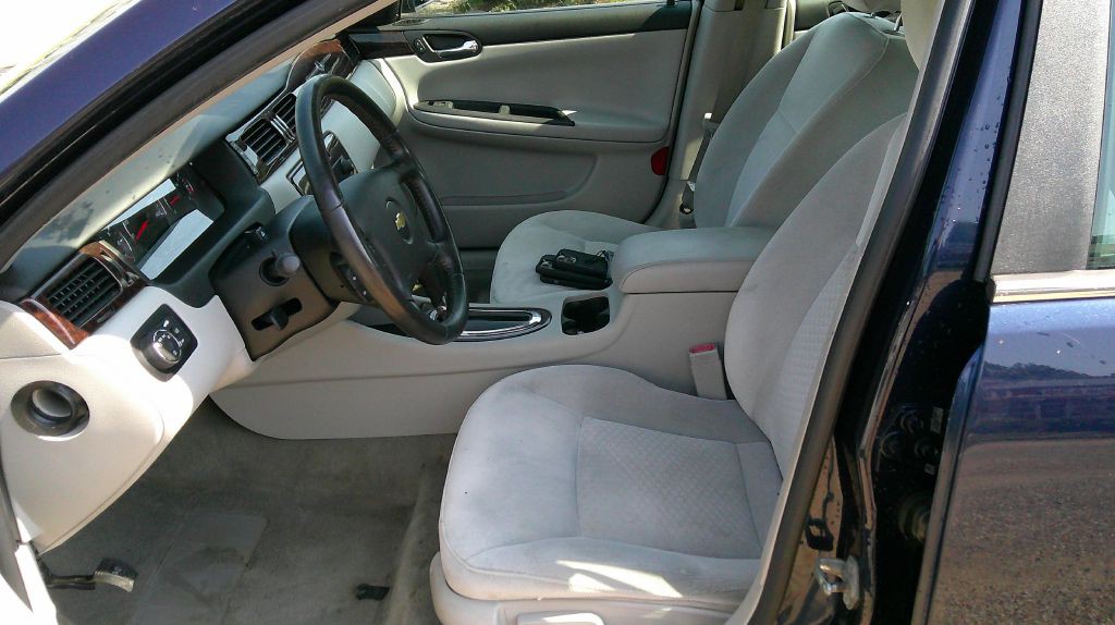 2012 Chevrolet Impala Image 6