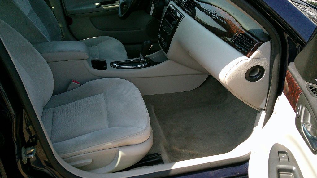 2012 Chevrolet Impala Image 10