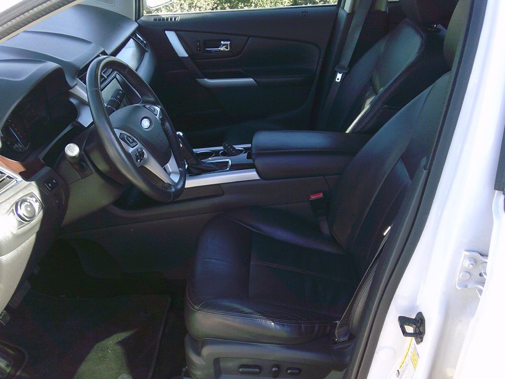 2014 Ford Edge Image 7