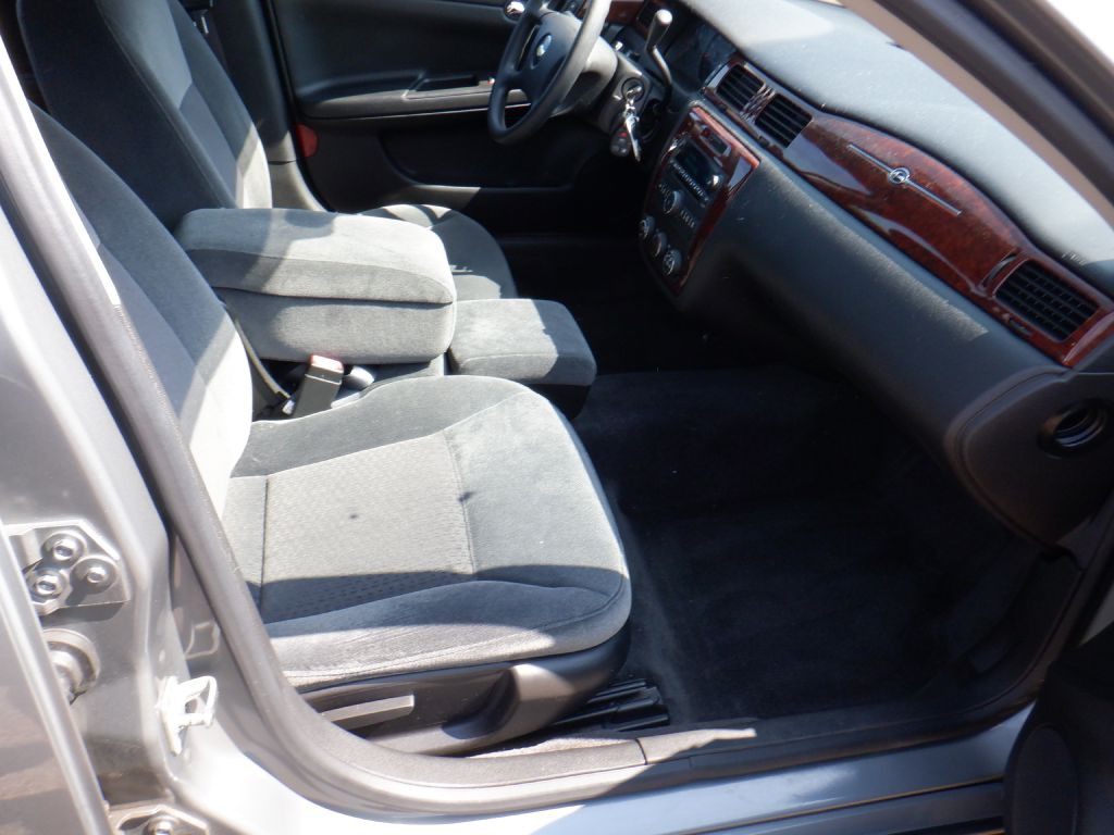 2008 Chevrolet Impala Image 10