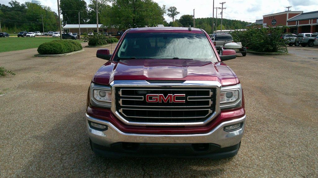 2017 GMC Sierra Image 3