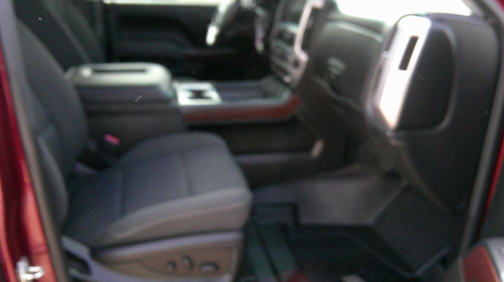2017 GMC Sierra Image 11