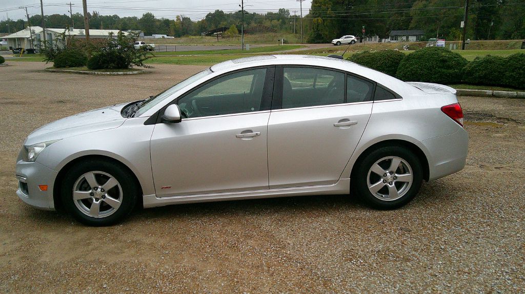 2016 Chevrolet Cruze Image 3