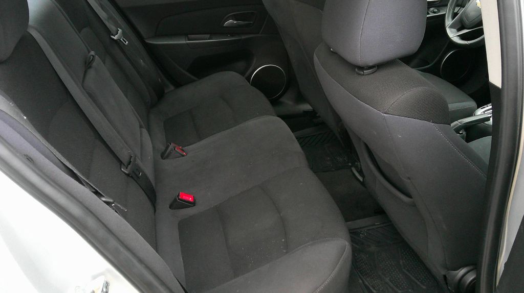 2016 Chevrolet Cruze Image 10