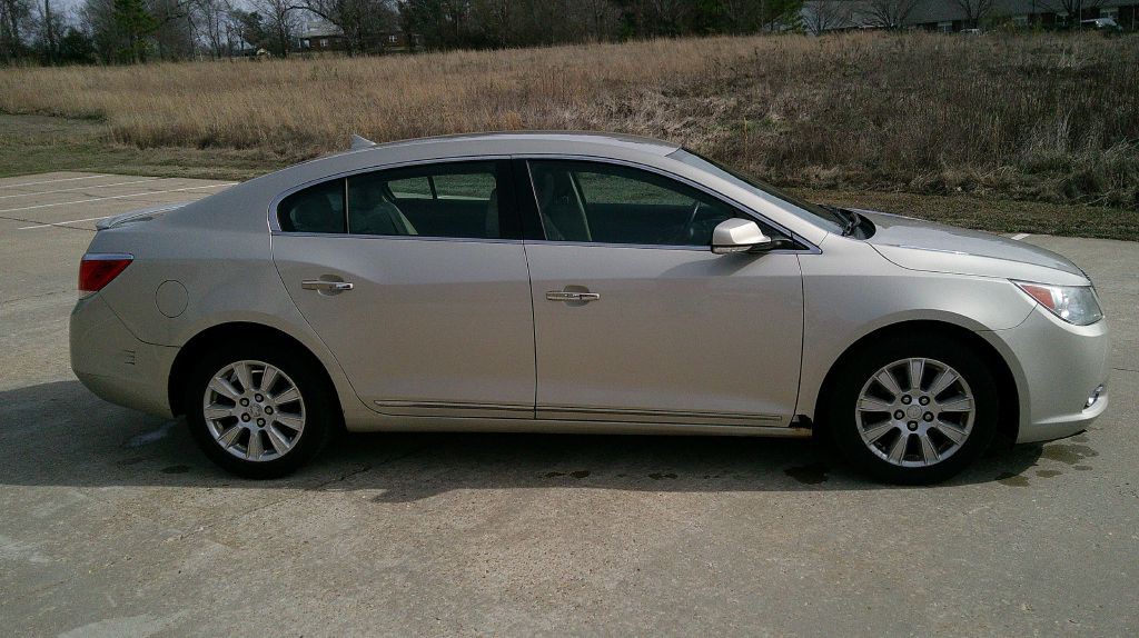 2013 Buick Lacrosse Image 3