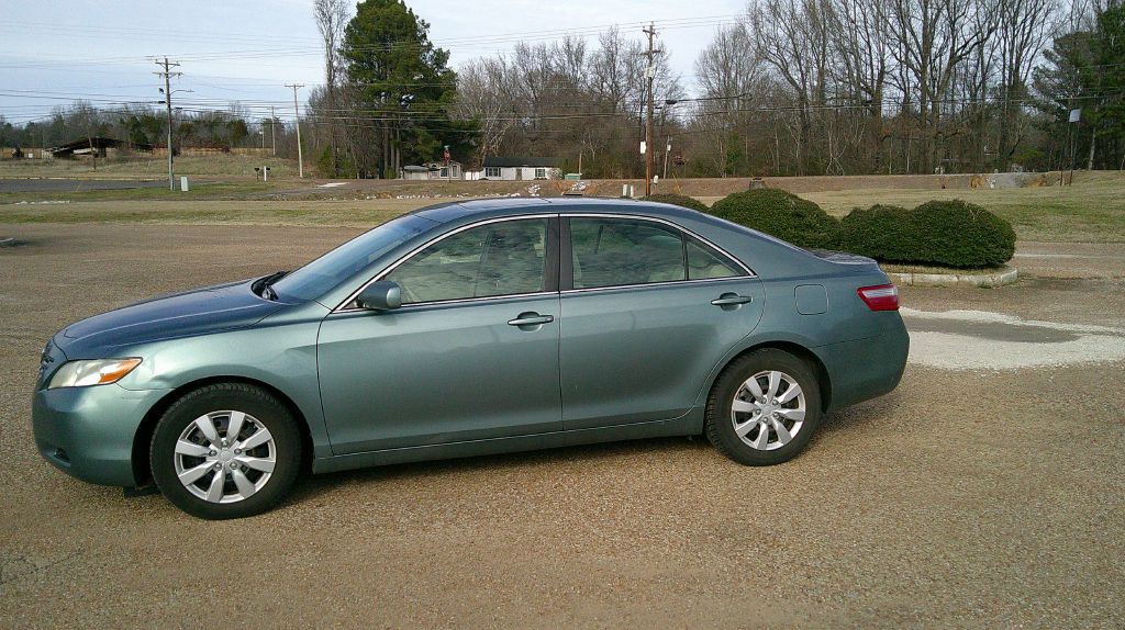 2009 Toyota Camry Image 1