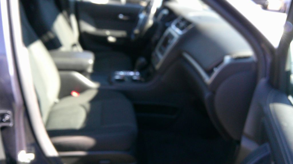 2014 GMC Acadia Image 10