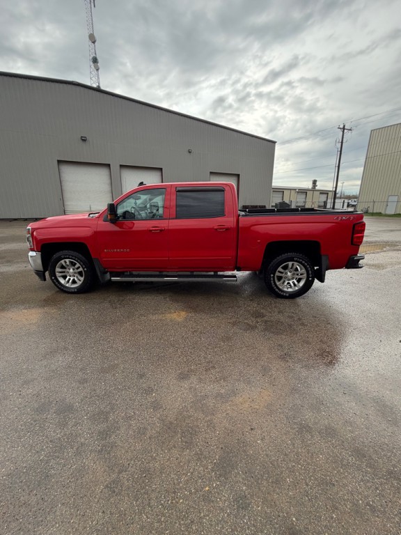 2018 Chevrolet Silverado 1500 Image 2
