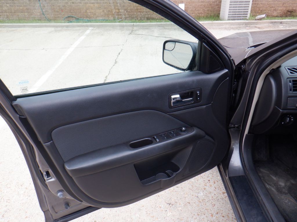 2012 Ford Fusion Image 5