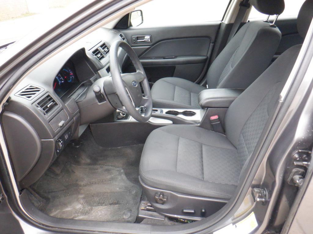 2012 Ford Fusion Image 6