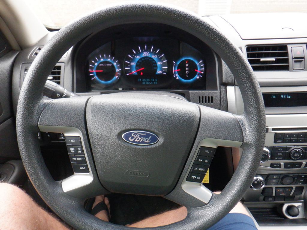 2012 Ford Fusion Image 11