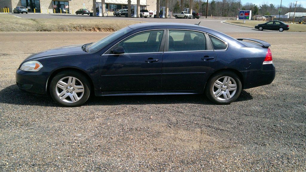 2010 Chevrolet Impala Image 1