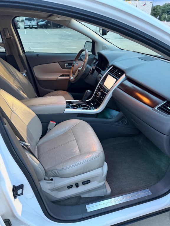 2013 Ford Edge Image 11