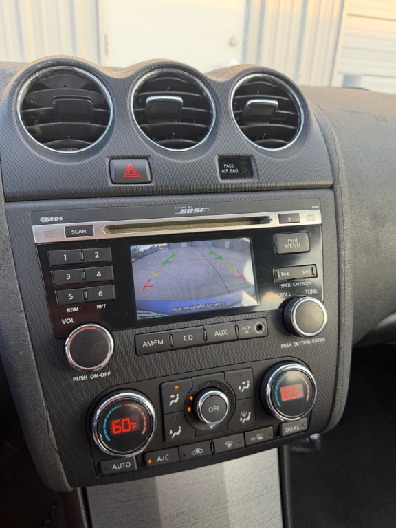 2010 Nissan Altima Image 14