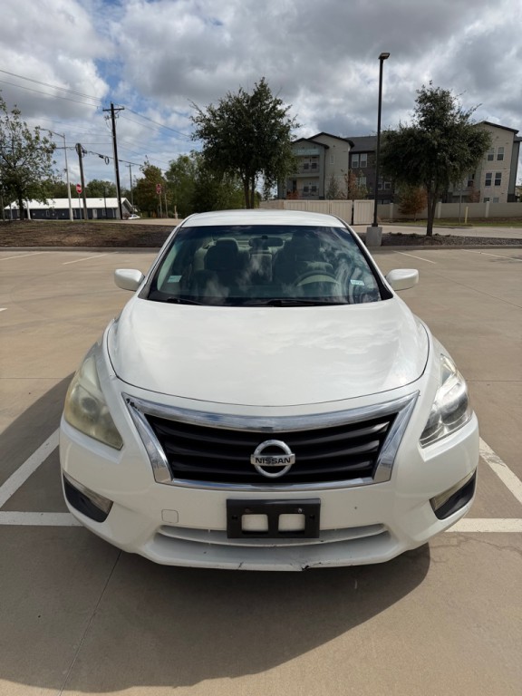 2013 Nissan Altima Image 3