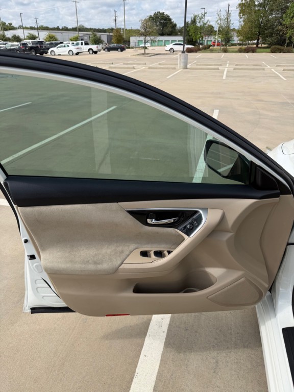 2013 Nissan Altima Image 6