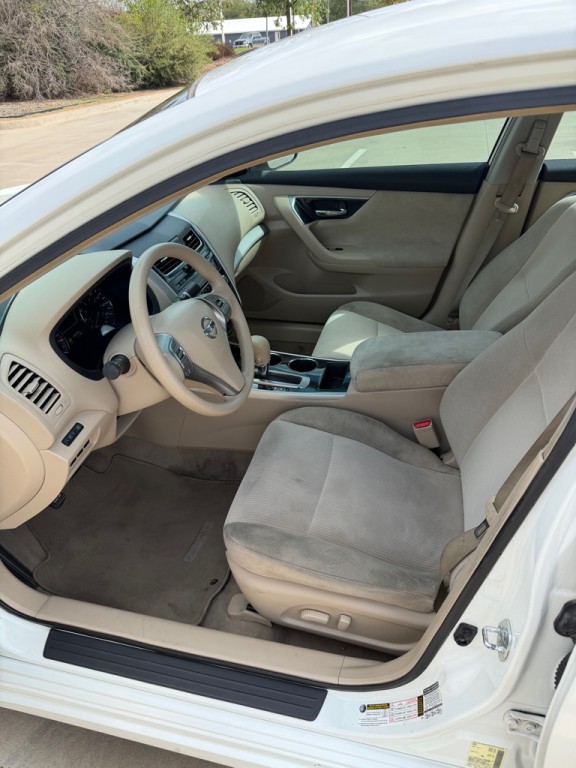 2013 Nissan Altima Image 7