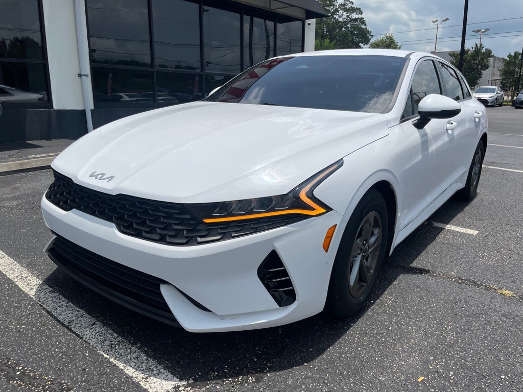 2022 Kia K5 Image 2