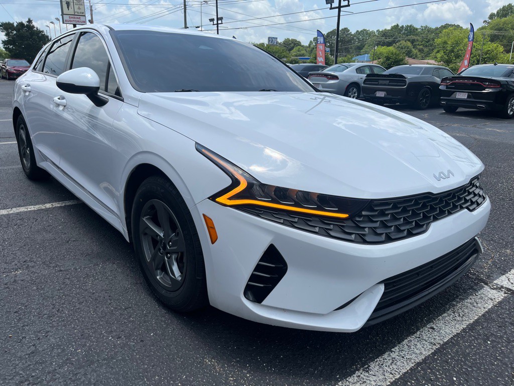 2022 Kia K5 Image 3