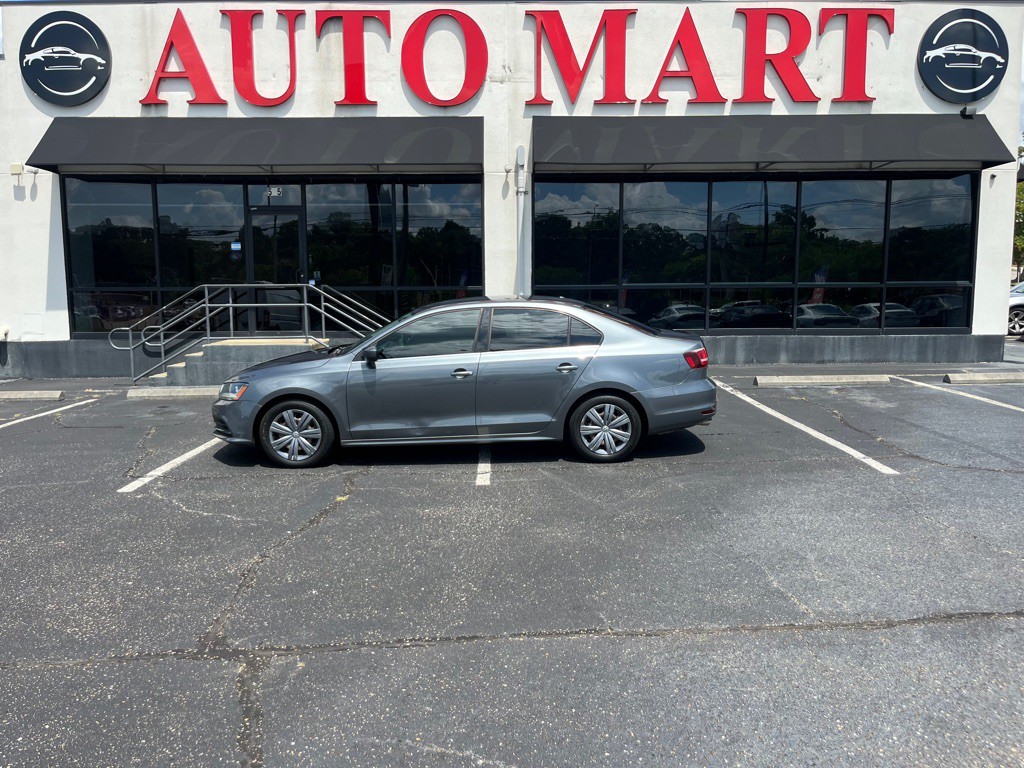 2017 Volkswagen Jetta Image 1