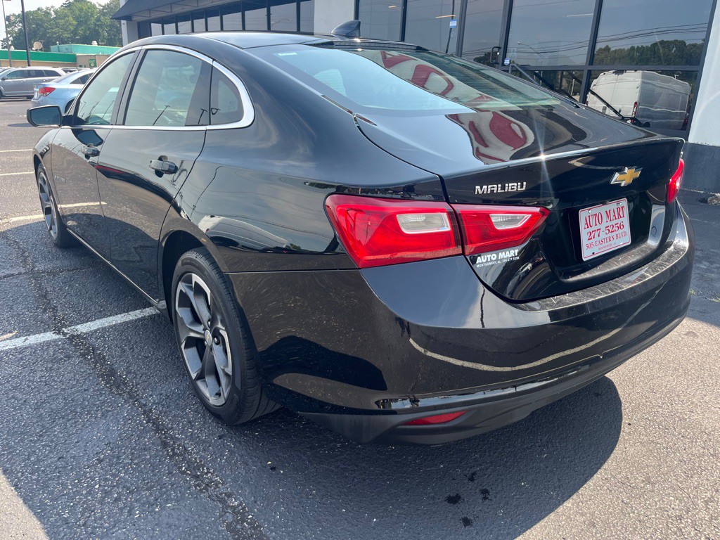 2023 Chevrolet Malibu Image 5