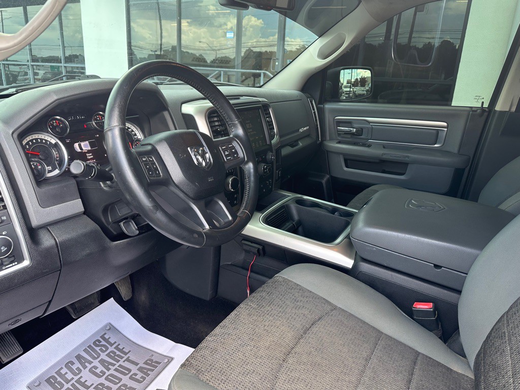 2016 RAM 1500 Image 6