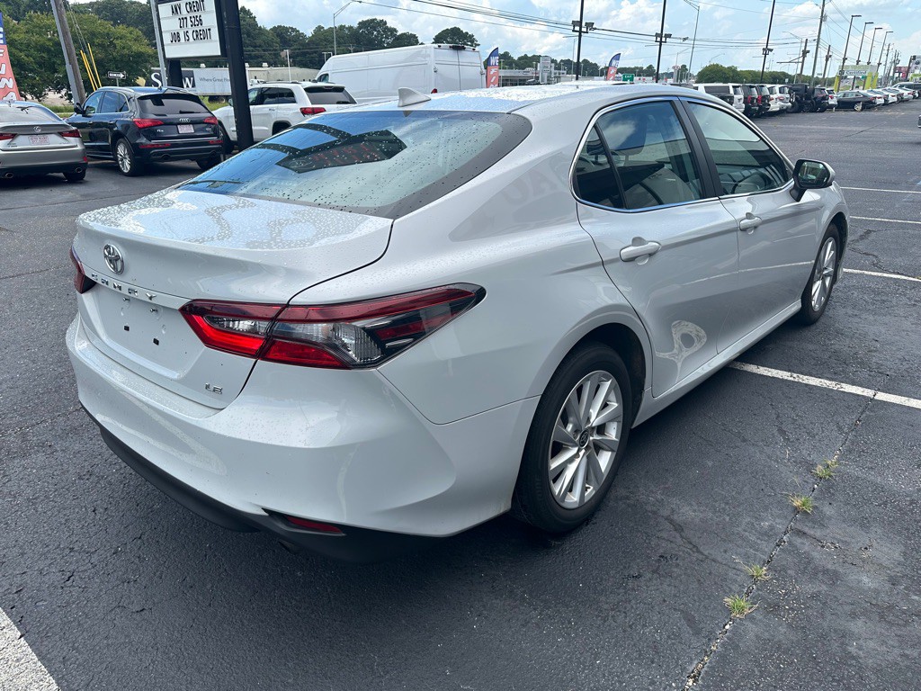 2024 Toyota Camry Image 3