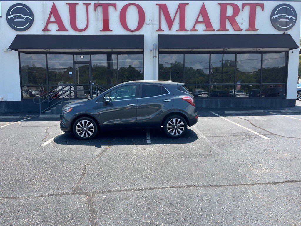 2017 Buick Enclave Image 1
